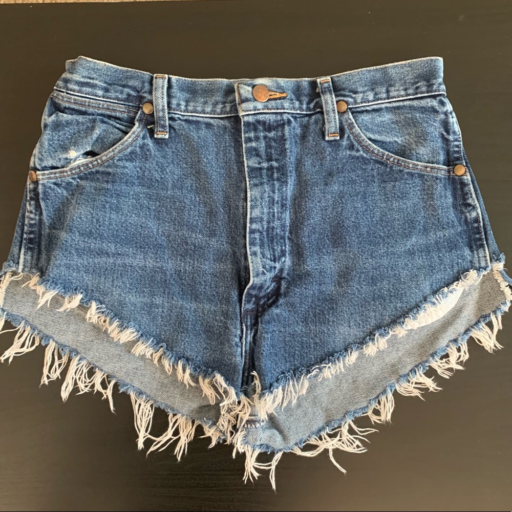 Vintage WRANGLER Shorts Denim for women size US 4